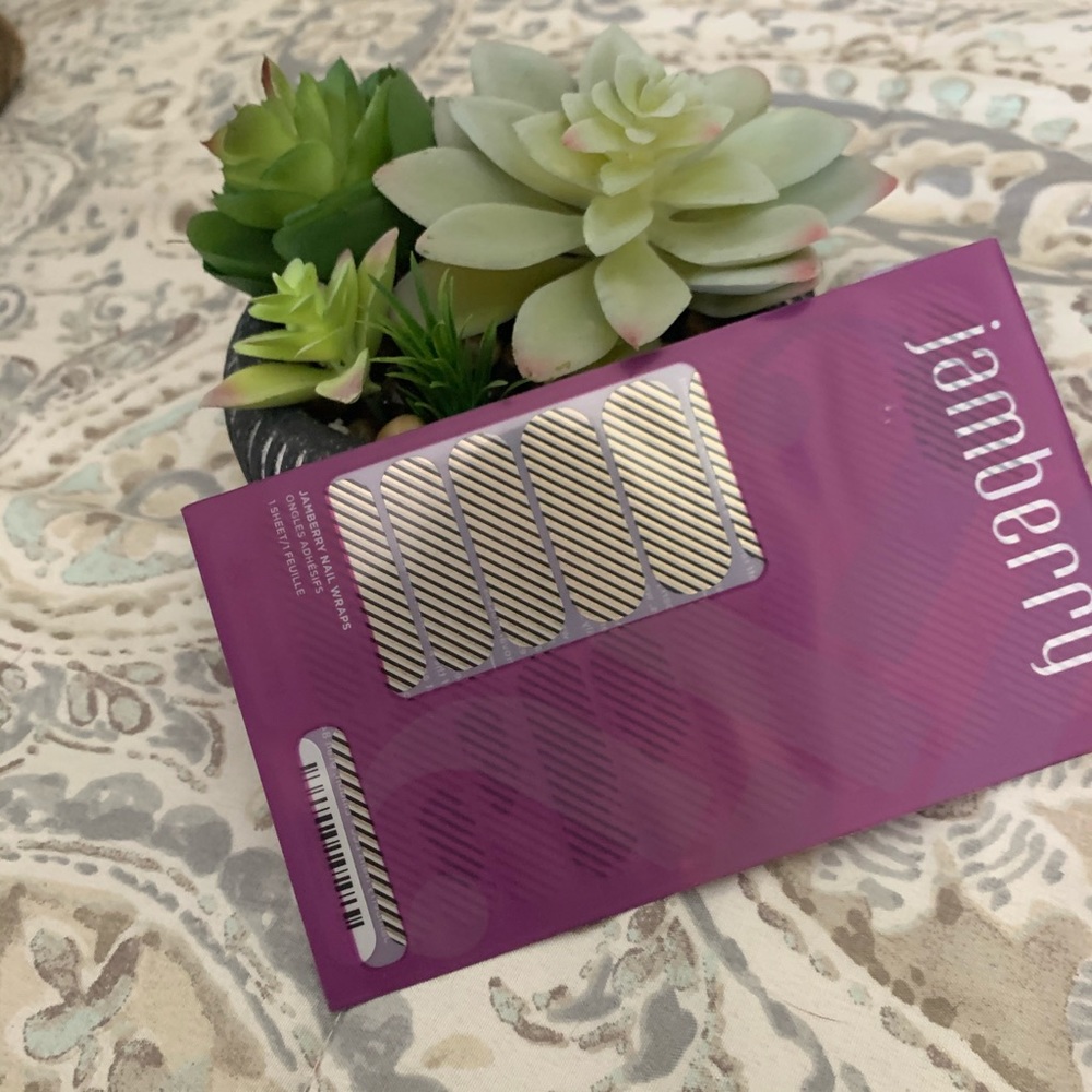 Jamberry Nail Wraps- Metallic Skinny
